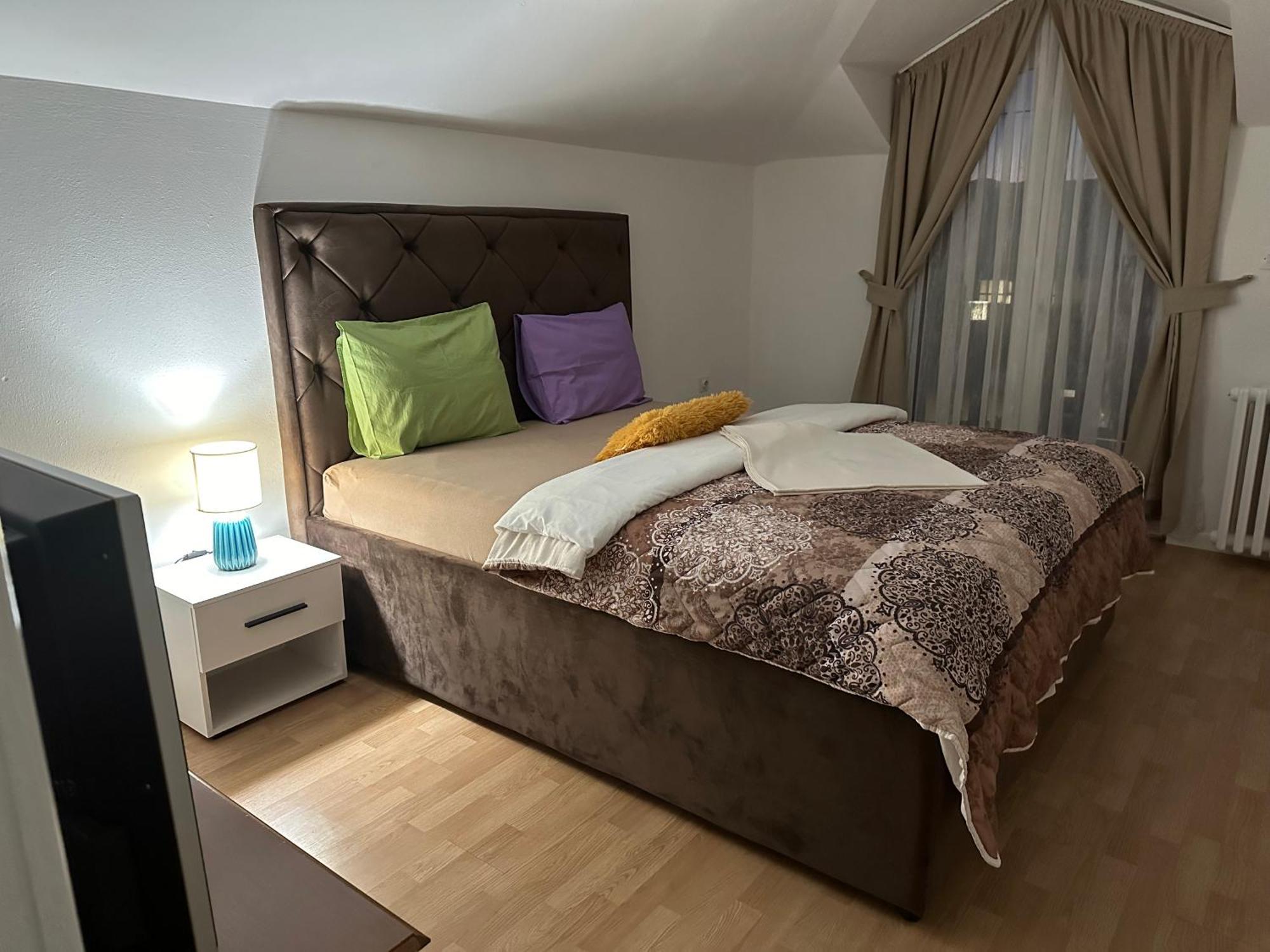 Js Apartmani Niksic Exterior photo